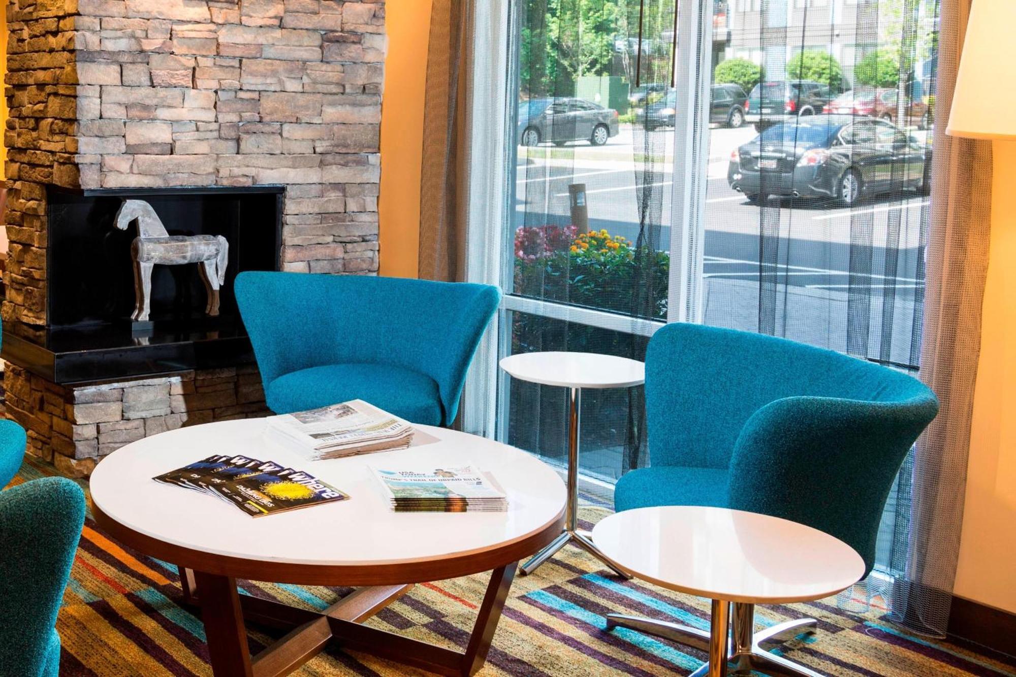 Fairfield Inn & Suites By Marriott Atlanta Alpharetta Bagian luar foto